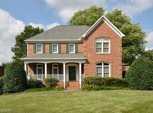 1813 Curraghmore Rd, Clemmons, NC 27012