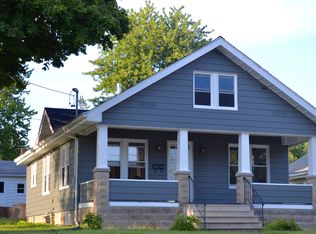 411 W Jefferson St, Washington, IL 61571