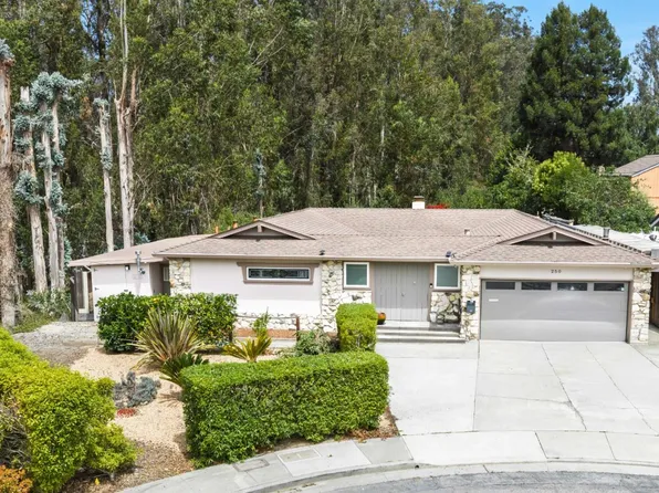 250 Segre Pl, Santa Cruz, CA 95060