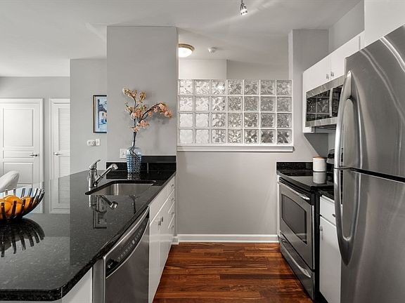 5th image of 4 Repton Cir Unit 4205