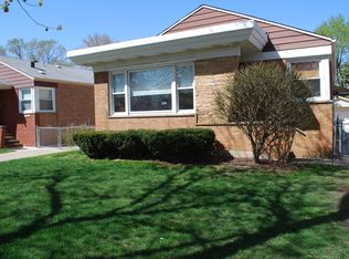 8726 S Albany Ave, Evergreen Park, IL 60805