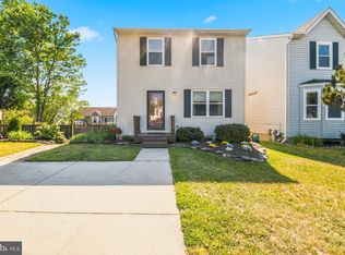7854 Centergate Ct, Pasadena, MD 21122