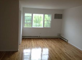 345 Huntington Ave #2, Bronx, NY 10465