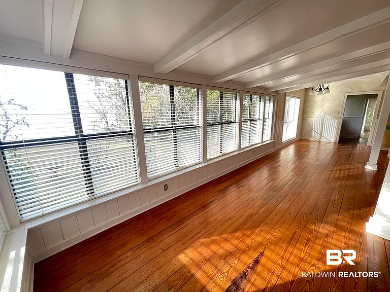 6621 Purvis Rd — Photo 15