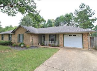4596 Pine Crest Dr, Haughton, LA 71037