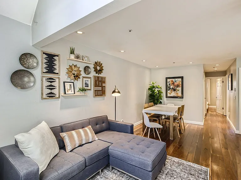 2113 Walnut St #9B — Photo 9