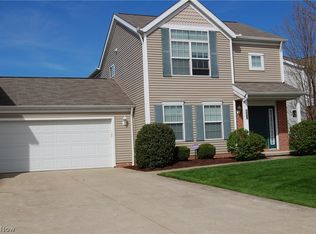 8511 Mandell Dr, Macedonia, OH 44056