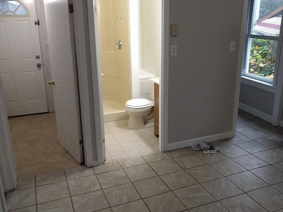 2nd image of 63 Ward St #4