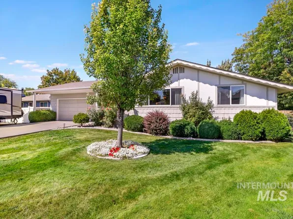 2351 Castle Dr, Twin Falls, ID 83301