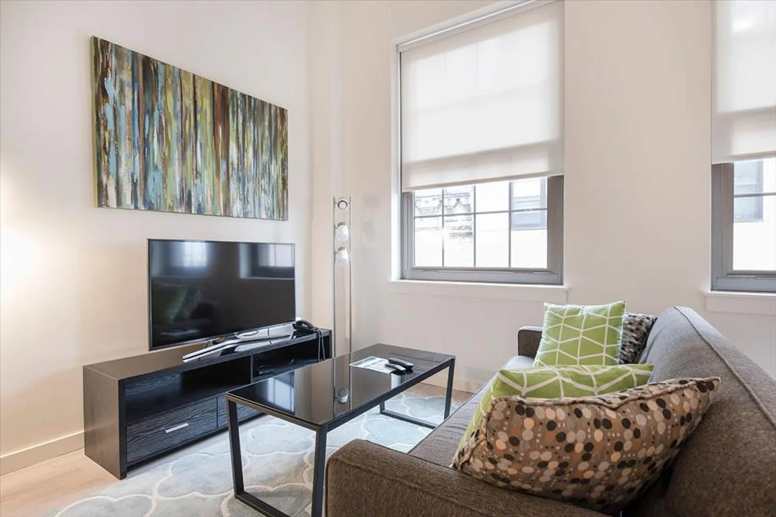 Studio, 1.0 bath, 516 sqft, $3,521 — Photo 1
