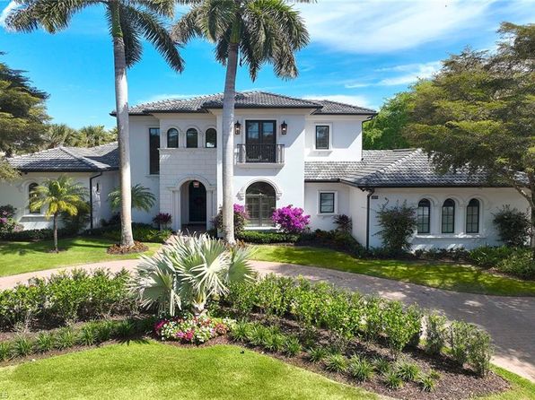 1609 Chinaberry WAY, NAPLES, FL 34105