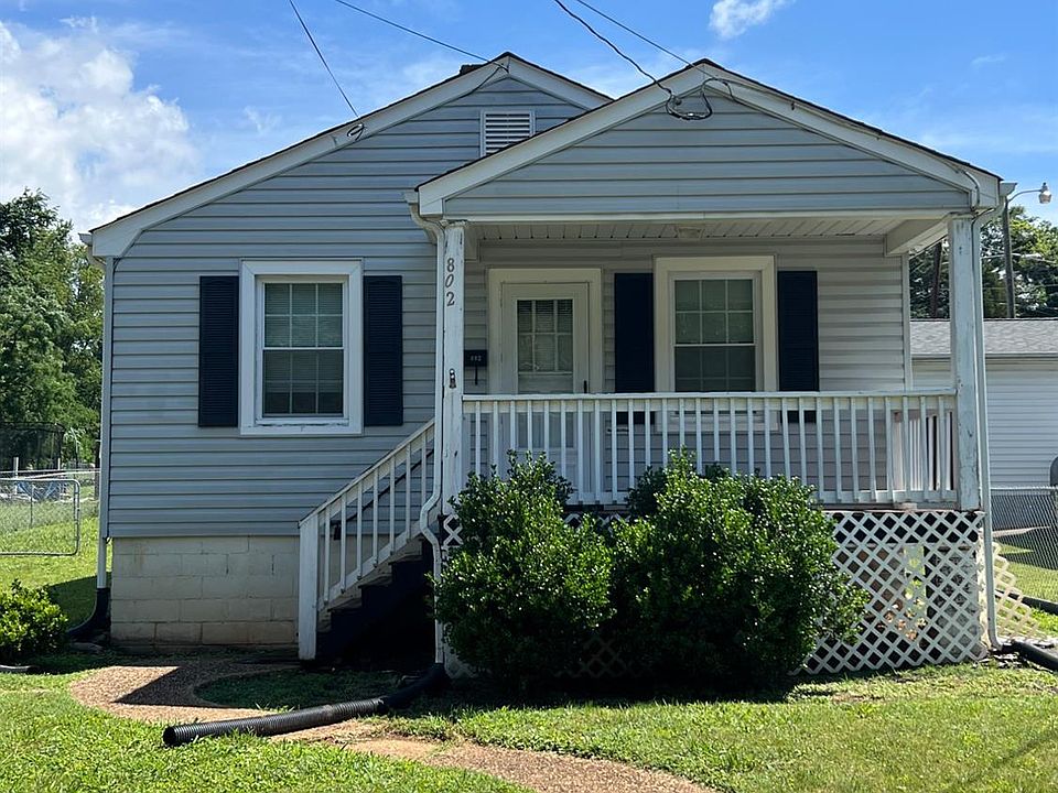 1st image of 802 McCausland St