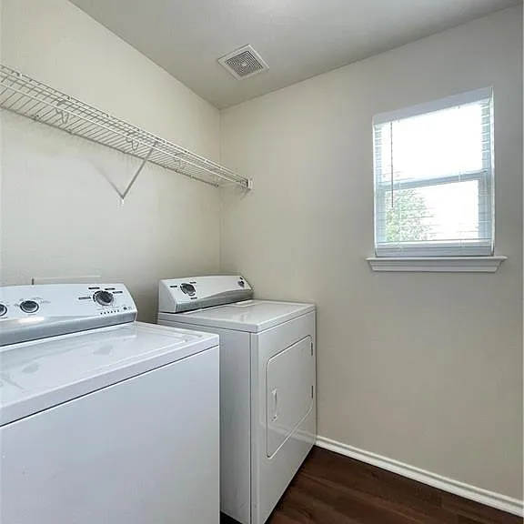 18120 Topsail St — Photo 10