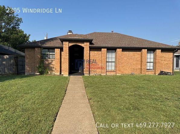 2305 Windridge Ln