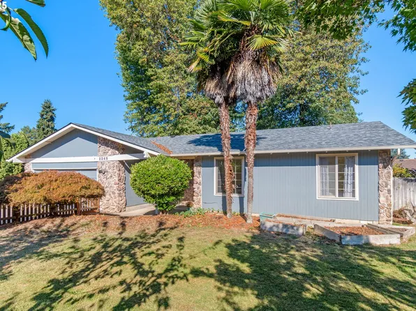 2245 Princeton Dr, Eugene, OR 97405