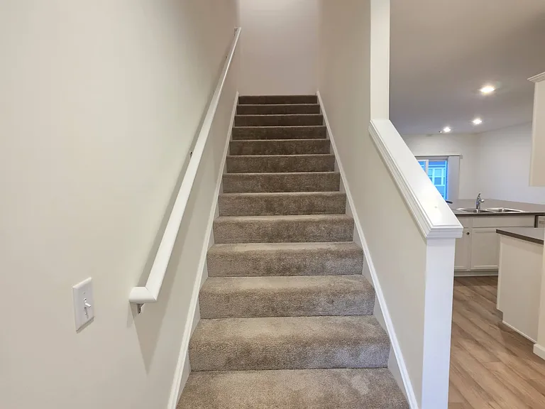2318 Horseshoe Cir — Photo 3
