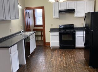 339 12th St SW, Cedar Rapids, IA 52404