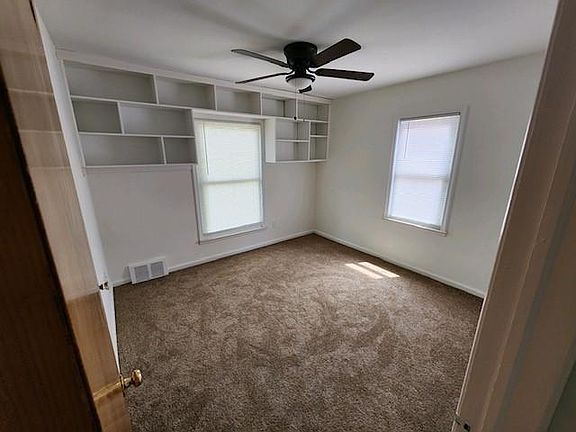 3rd image of 8037 Hazelton St