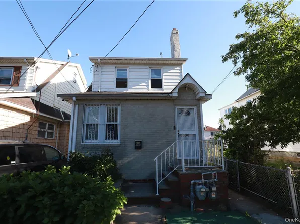137-58 Kalmia Avenue, Flushing, NY 11355