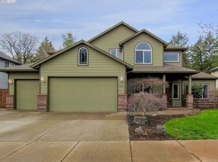 2893 NE Charlois Dr, Hillsboro, OR 97124