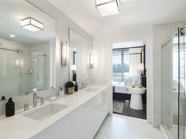 9 Avenue At Port Imperial image 6 of 13