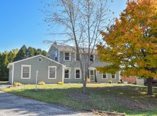 9820 N Shannon Ct, Mequon, WI 53097