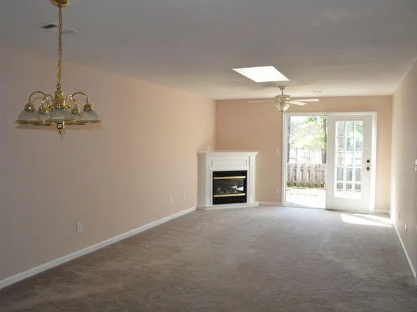 203 Twin Eagles Dr, Columbia, SC 29203