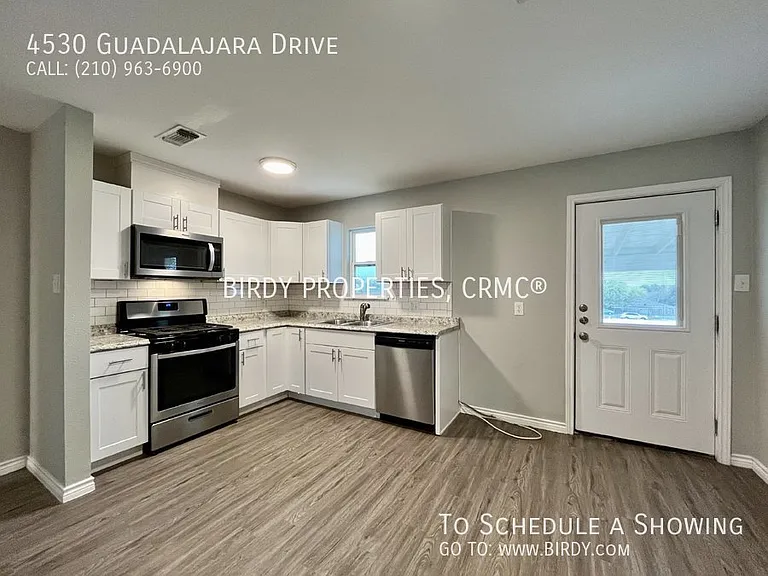 4530 Guadalajara Dr — Photo 10