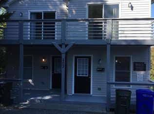 203 Carver St, Chapel Hill, NC 27516