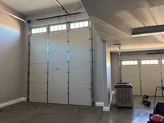 Gated Community In Surprise Farms!! 3 Car Garage Plus 40' Rv Garage!! — Photo 4