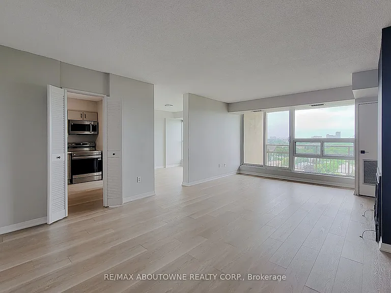 1359 White Oaks Blvd #1207 — Photo 6