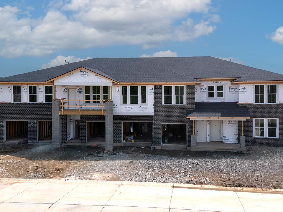 2nd image of 524 Tristan Ln