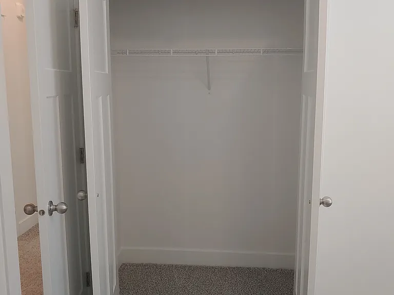 1816 N Eaglewood Dr #P303 — Photo 3