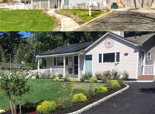 15 Barrow Pl, Blue Point, NY 11715
