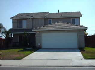 3850 Auburn Ridge Dr, Perris, CA 92571