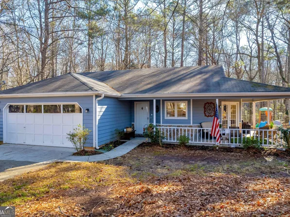 3520 Brookview Dr, Loganville, GA 30052
