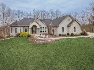 700 Broomtail Ln, Hebron, KY 41048