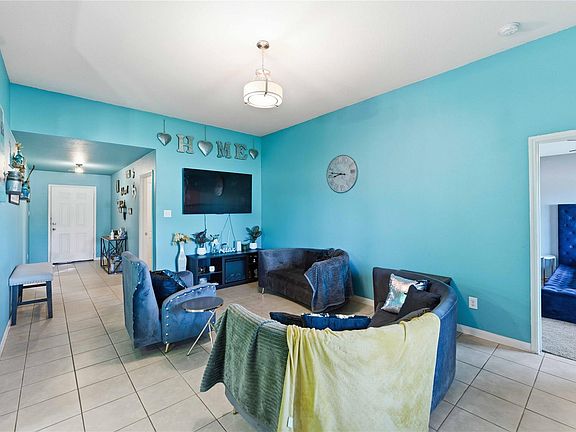 5th image of 5019 Pacific Ridge Ln