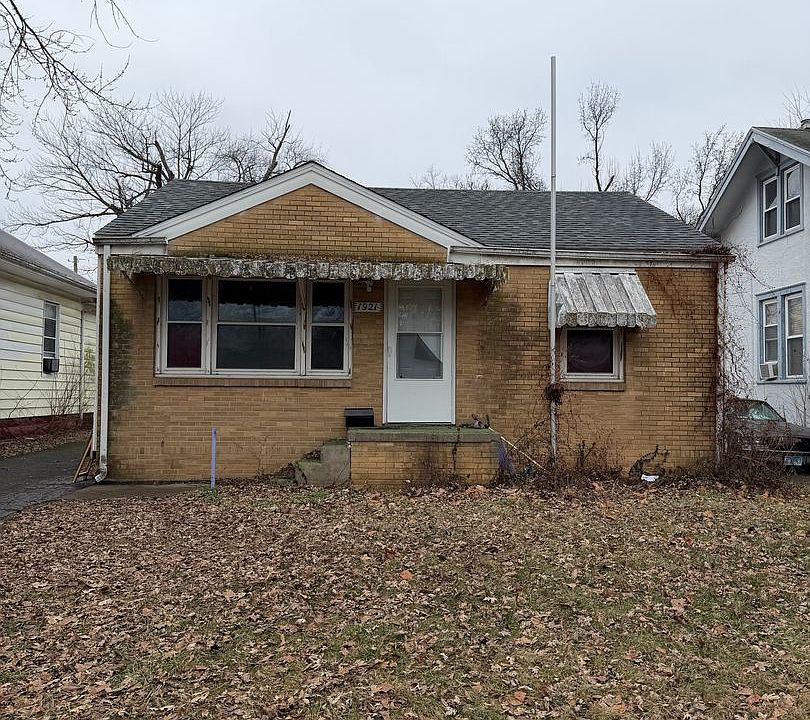 1st image of 1921 S 2nd St