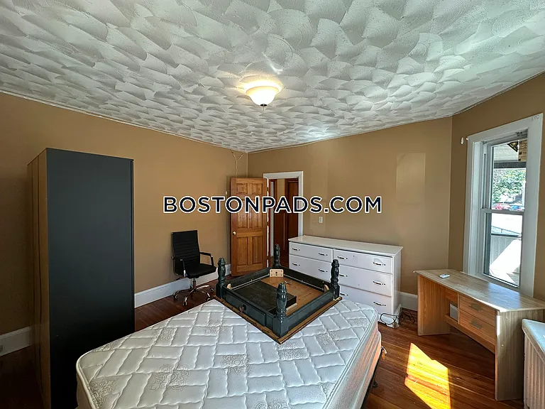 109 North St #1 — Photo 6