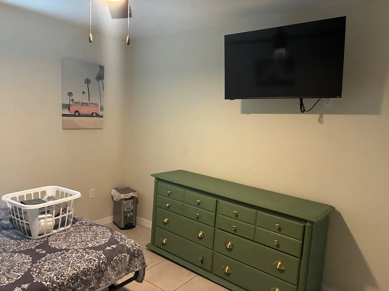 4 bed, 3.0 bath, 2000 sqft, $888 — Photo 3