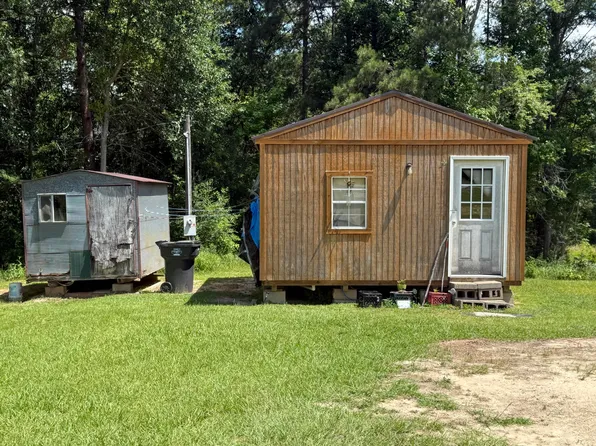 8757 Us Highway 98, Sumrall, MS 39482