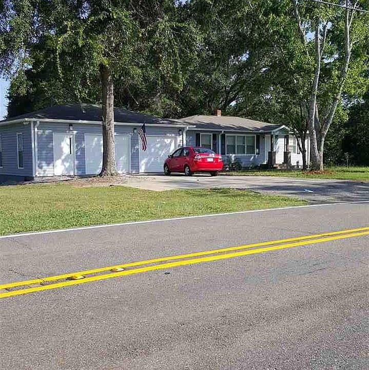 2nd image of 5115 Eastern Valley Rd