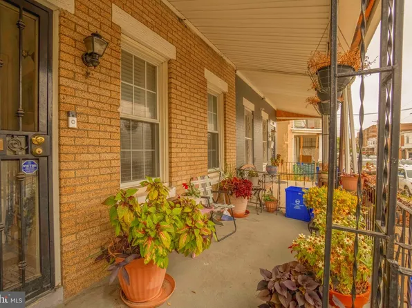 5715 Race St, Philadelphia, PA 19139