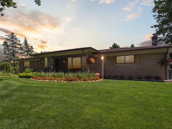 60496 Apache Ln, Washington, MI 48094