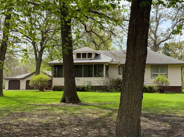 326 E Ashley St, Jackson, MN 56143