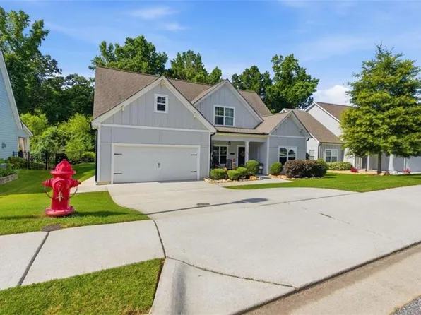 195 Southridge, Senoia, GA 30276