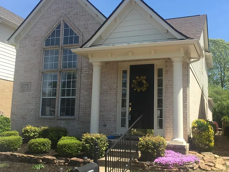 4572 Park Ridge Pkwy — Photo 1