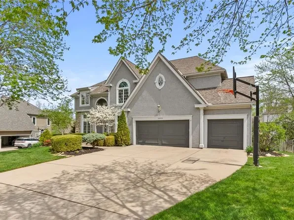 14009 Lucille St, Overland Park, KS 66221