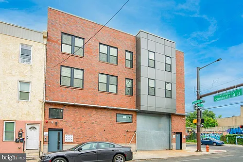 2454 N 2nd St #3B Photo 1